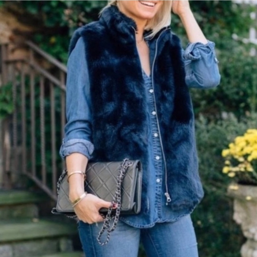 J. Crew Midnight‎ Navy Plush Faux Fur Vest Women's XS Cozy Soft